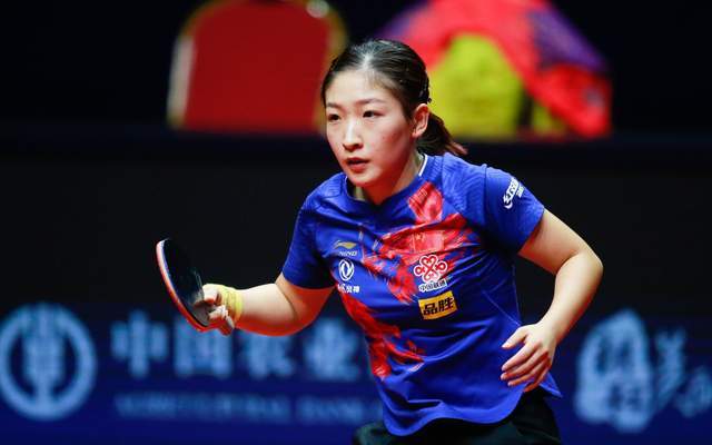 锋在反击中 锋在反击中